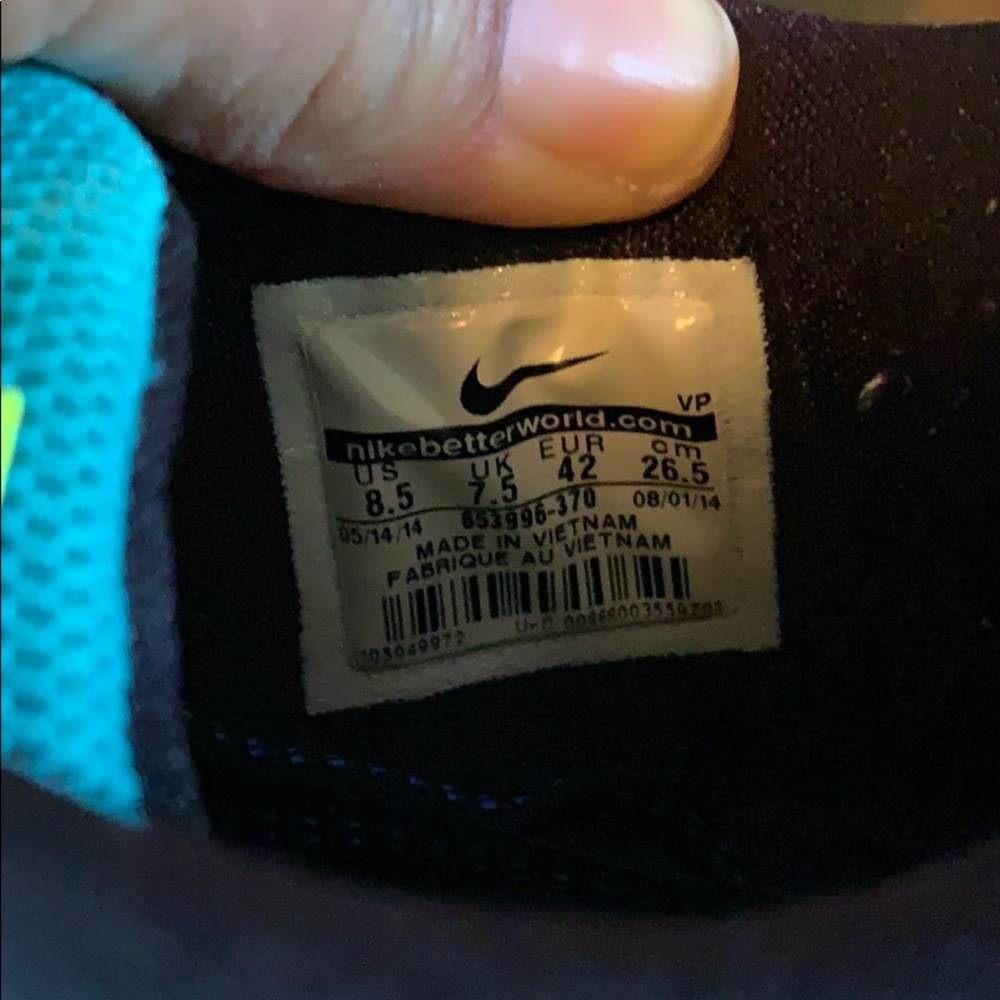 Nike KD’s - Picture 6 of 8